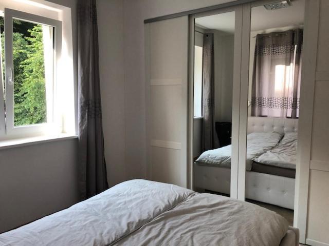 Velden View Ferienwohnung Mit Grosser Sonnenterrasse Und See- Und Karawankenblick Velden am Wörthersee Eksteriør billede
