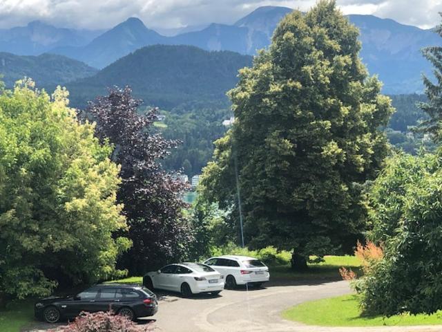 Velden View Ferienwohnung Mit Grosser Sonnenterrasse Und See- Und Karawankenblick Velden am Wörthersee Eksteriør billede